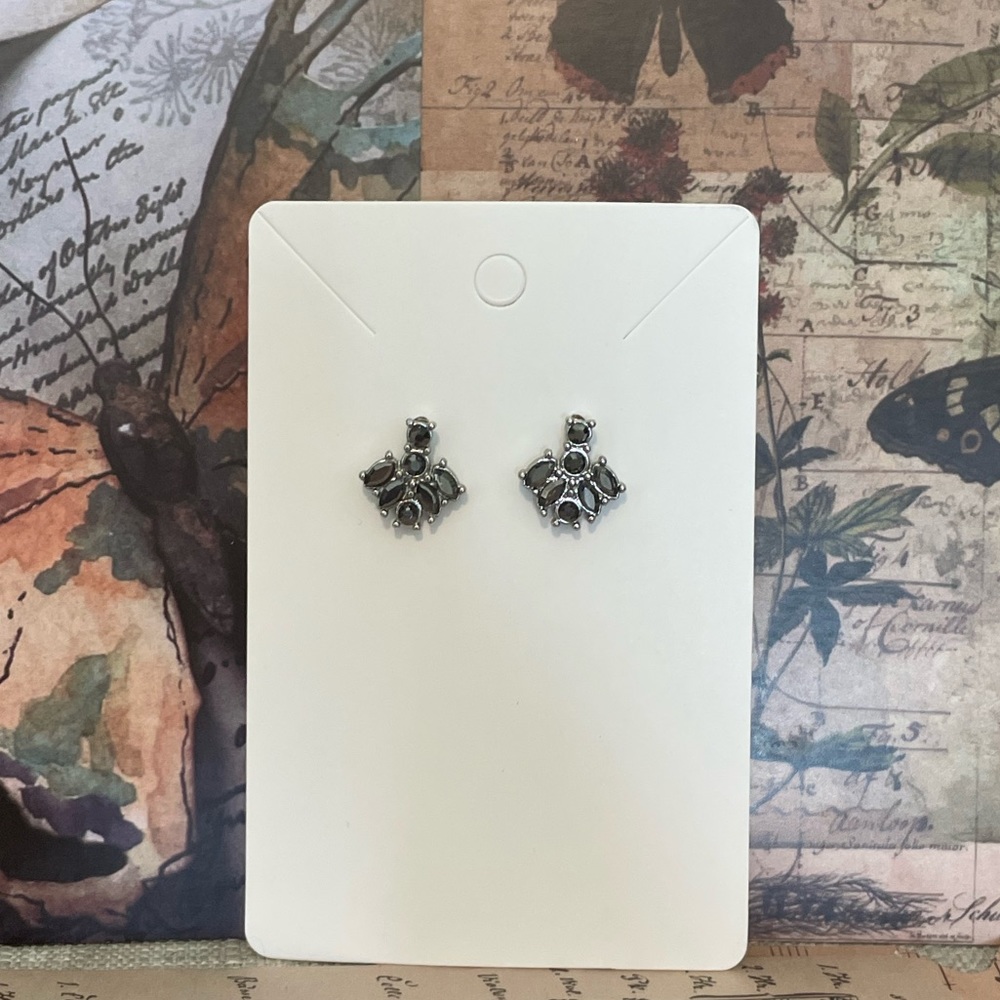 💫vintage stud earrings